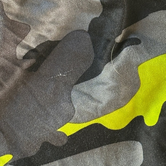 Russell Athletic Kids Camo Shorts - Neon Yellow and Black - Picture 7 of 8